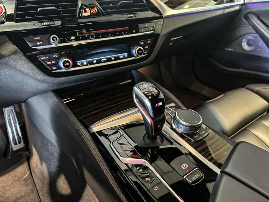 BMW M5 Quintessence Automobiles 4